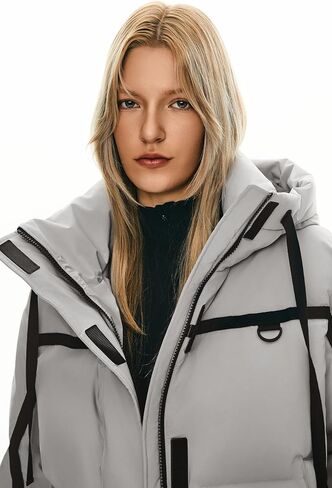 Orolay Women's Cropped Puffer Jacket Winter Quilted Short Down Coat Warm Hooded Zip Fashion Outerwear with Pockets in Saudi Arabia