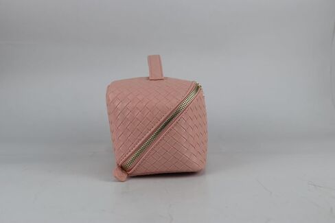 Travel Makeup Bag Large Capacity Cosmetic Bag Makeup Bags for Women Traveling Waterproof Portable Pouch Open Flat Toiletry Bag Makeup Opens Flat Makeup Bag Organizer with Divider and Handle (Green) in Saudi Arabia