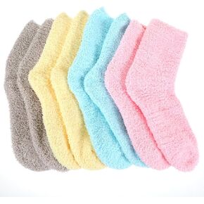 جوارب مرطبة، 4 أزواج من جوارب Aloe Socks المرطبة للقدم الجافة والمتشققة، جوارب ناعمة منفوشة للسبا in Kuwait