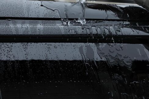 Wensdy 94228 4Pcs Outside Mount Side Window Visor Deflector Sun Rain Guard Set fit for 1992-2011 Mercury Grand Marquis (Excludes Landau Roof),98-11 Crown Vic (Short Rears),2003 Marauder in Kuwait
