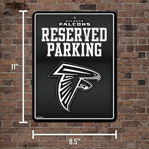 Rico Industries NFL لكرة القدم من ألياف الكربون مقاس 8.5 × 11 بوصة من ألياف الكربون المعدنية لوقوف السيارات - رائعة لكهف الرجال، وغرفة النوم، والمكتب، وديكور المنزل in Kuwait