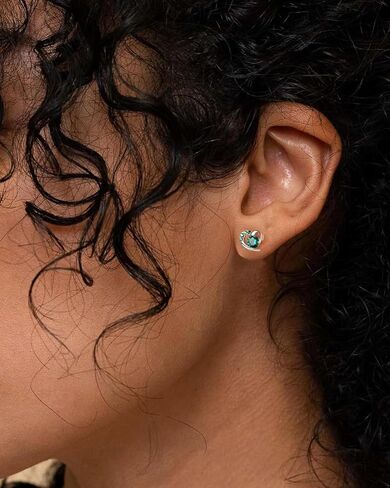 أقراط قلب أنيقة من DAYBYDAY للنساء لا تسبب الحساسية 925 من الفضة الاسترليني مويسانيتي/روبي/الياقوت/الزمرد/الزبرجد على شكل قلب in Kuwait