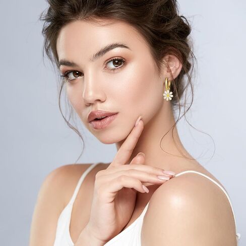 1 Pair Daisy Earrings Flower Charm Hoop Earrings Pretty Flora Dangle Earring Lightweight Cartilage Hoop Huggie Earring Jewelry Gift for Women in Saudi Arabia