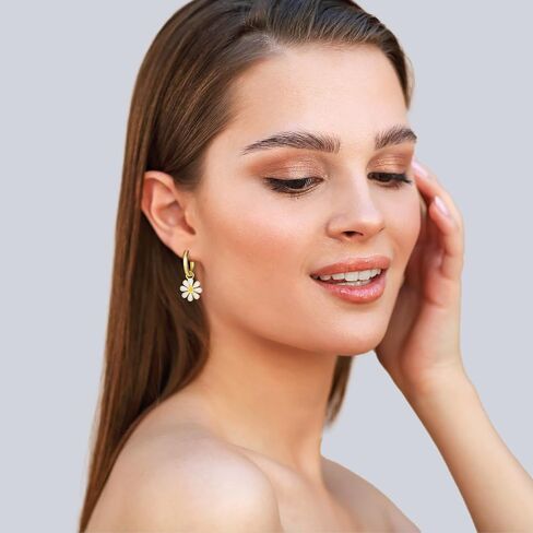 1 Pair Daisy Earrings Flower Charm Hoop Earrings Pretty Flora Dangle Earring Lightweight Cartilage Hoop Huggie Earring Jewelry Gift for Women in Saudi Arabia