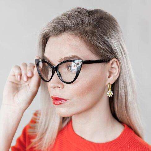 1 Pair Daisy Earrings Flower Charm Hoop Earrings Pretty Flora Dangle Earring Lightweight Cartilage Hoop Huggie Earring Jewelry Gift for Women in Saudi Arabia