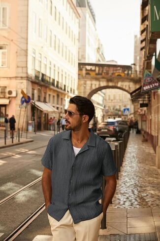 قمصان PJ PAUL JONES الرجالية بأزرار سفلية كاجوال بأكمام قصيرة قمصان صيفية ذات ملمس كوبي in Kuwait