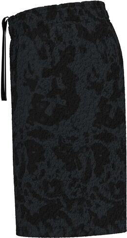 Under Armour Woven Boys Printed Shorts X-Large in Saudi Arabia