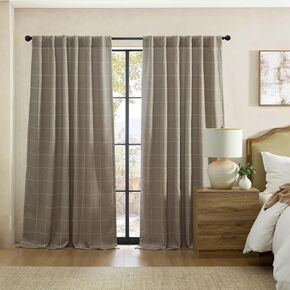 لوحة ستارة نافذة معتمة منقوشة من Elrene Home Fashions Sawyer Windowpane مع جيب قضيب/عروات خلفية لغرفة المعيشة/غرفة النوم/المكتب، 52 بوصة × 95 بوصة، رمادي داكن in Kuwait