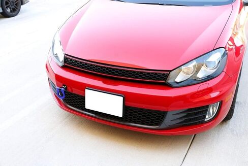 iJDMTOY Red Track Racing Style Tow Hook Ring متوافق مع Volkswagen: 06-14 Golf GTI MK5 MK6 R32 Rabbit، 05-10 Jetta (MK5)، متوافق مع Audi: 06-14 TT (MK2)، مصنوع من الألومنيوم خفيف الوزن in Saudi Arabia