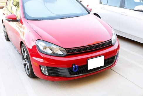 iJDMTOY Red Track Racing Style Tow Hook Ring متوافق مع Volkswagen: 06-14 Golf GTI MK5 MK6 R32 Rabbit، 05-10 Jetta (MK5)، متوافق مع Audi: 06-14 TT (MK2)، مصنوع من الألومنيوم خفيف الوزن in Saudi Arabia