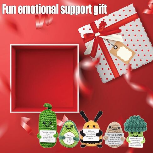 5 قطع من هدايا مخلل الدعم العاطفي المصنوعة يدويًا من EDINGM، دمية كروشيه لطيفة مع بطاقة هدية ملهمة لصديق زميل العمل في الغرفة وعيد ميلاد المرأة (5 قطع-A) in Kuwait