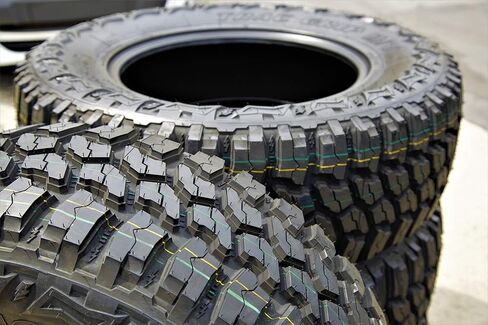 إطار Thunderer R408 Trac Grip M/T Mud-Terrain LT37/1250R20 128Q 12 Ply Rating 21 32nds عمق المداس in Kuwait