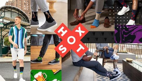 جوارب Hot Sox الرجالية المرحة - عبوات مكونة من 6 و8 أزواج - هدايا مبتكرة رائعة ومضحكة in Saudi Arabia