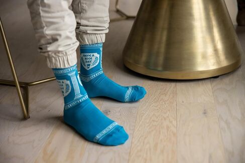جوارب Hot Sox الرجالية المرحة - عبوات مكونة من 6 و8 أزواج - هدايا مبتكرة رائعة ومضحكة in Saudi Arabia