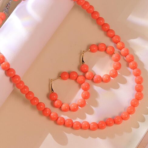 Vintage Colorful Acrylic Beaded Choker Necklace Earrings Set Handmade Macaron Multicolor Resin Round Beads Chunky Necklace 70S 80S Strand Statement Necklace for Women Costume Party Jewelry in Saudi Arabia