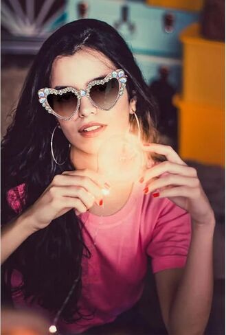نظارات شمسية LJCZKA فاخرة بحجر الراين على شكل قلب للنساء نظارات شمسية لامعة من الكريستال الحب نظارات شمسية للحفلات والمهرجانات in Kuwait