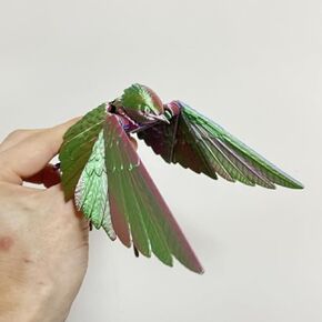 3D Printed Swallow Figurine with Exquisite Detailing and Poseability Animal Lovers and Kids (Red Blue)