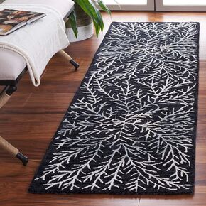 SAFAVIEH Soho Collection Runner Rug - 2'3" x 8', Black & Ivory, Geometric Design, Ideal for High Traffic Areas in Entryway, Kitchen & Bathroom (SOH257Z-28)