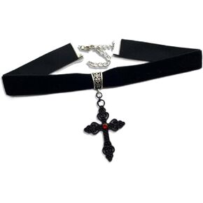 Gothic Goth Cross Choker Necklace,Black Choker Necklace for Women,Velvet Cross Choker Necklace,Punk Vintage Cross Pendant Necklace,Y2k Necklaces,Halloween Christmas New Year Goth Jewelry Gift