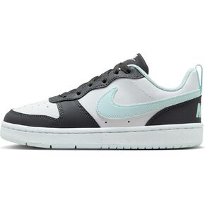 حذاء Nike Court Borough Low Recraft للأطفال الكبار (DV5456-107، عاجي شاحب/لون بطيخي/أبيض/رمادي لكرة القدم) مقاس 5