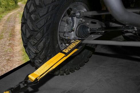 DEWALT DXBC80004 أسود/أصفر 2 بوصة × 24 بوصة حزام ربط للمحور الممتاز (قوة كسر 10000 رطل) - شديد التحمل للشاحنة والمقطورة وATV وUTV ورافعات الدعم in Saudi Arabia