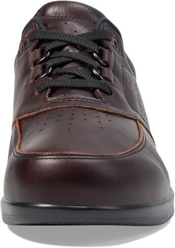 حذاء رياضي تايم أوت للرجال من SAS in Kuwait