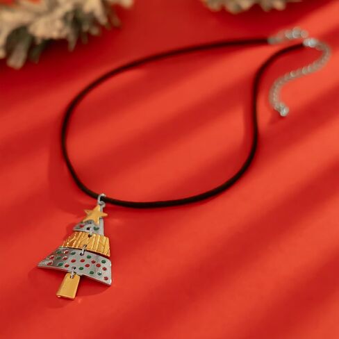 Christmas Necklace for Women Christmas Tree Star Pendant Necklace Xmas Tree Necklace Jewelry for Festival New Year Party in Kuwait