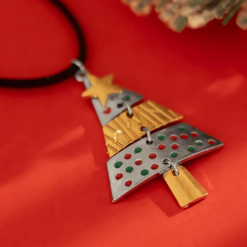 Christmas Necklace for Women Christmas Tree Star Pendant Necklace Xmas Tree Necklace Jewelry for Festival New Year Party in Kuwait