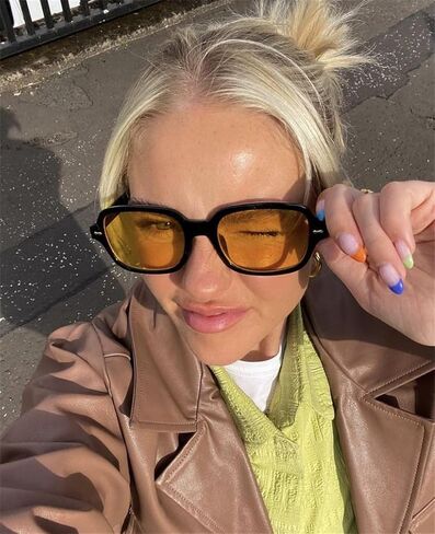 ADE WU Retro Square Sunglasses for Women Y2k Vintage Trendy Cute Square Frame Tinted Sun Glasses in Kuwait