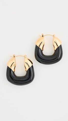 Women's Midnight Hoops in Kuwait