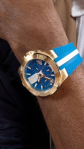 ساعة كرونوغراف ذهبية اللون من GUESS in Saudi Arabia