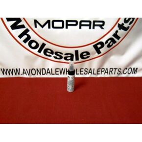 Chrysler / Dodge / Jeep BRIGHT WHITE C/C Touch Up Paint (PW7) 9598 Mopar OEM