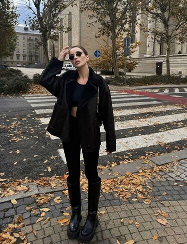 Perbai Women's Lapel Fleece Lined Single Breasted Faux Suede Jacket Oversized Leather Trucker Coat in Kuwait