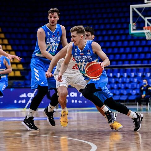 Molten Basketball Official Certification Competition Basketball Standard Ball Men's and Women's Training Ball Team Basketball in Saudi Arabia