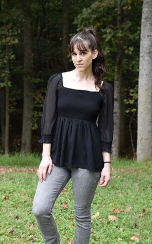 Holipick Chiffon Smocked Top for Women Babydoll Shirt 3/4 Puff Sleeve Blouses Peplum Casual Flare Top Summer Spring in Kuwait