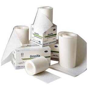شريط تثبيت مرن من PAUL HARTMANN SpA Omnifix مقاس 2 × 11 ياردة