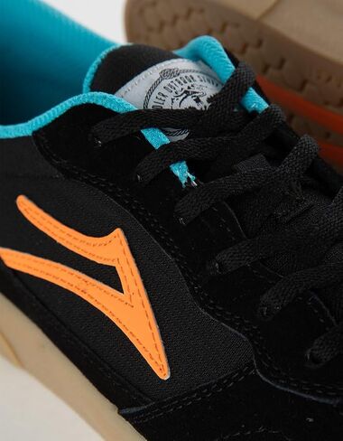 حذاء Lakai Cambridge للرجال للتزلج، جلد سويدي كريمي، 5 in Saudi Arabia