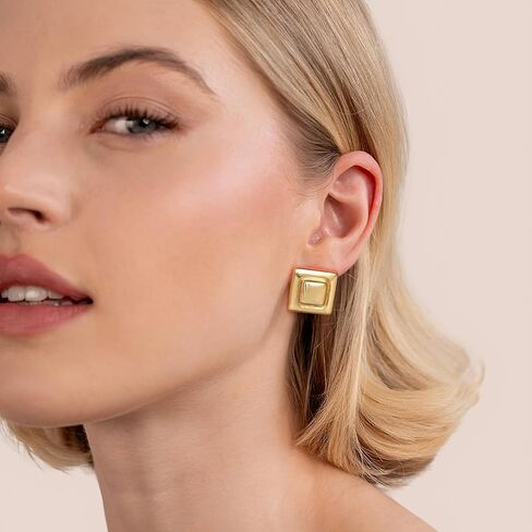 Gold Square Stud Earrings for Women Polished Spiral Stud Earrings for Women Birthday Jewelry in Saudi Arabia