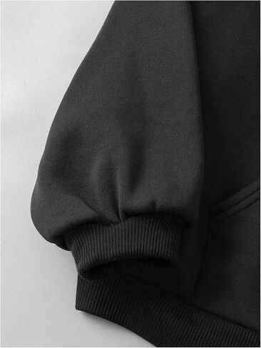 سويت شيرت سويت شيرت نسائي من SweatyRocks بغطاء للرأس وطباعة جرافيك كاجوال بسحاب وأكمام طويلة مع جيوب in Saudi Arabia