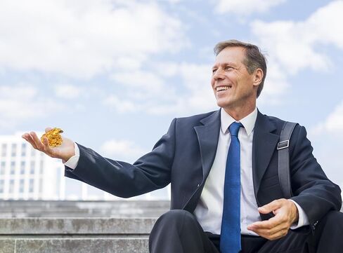 ALIBBON Feng Shui Decor Wealth Luck Ornaments Mini Golden Turtle Statue for Attracting Wealth Home Office Car Decor Turtle on Money Housewarming Gift Feng Shui Modern Decorations in Kuwait