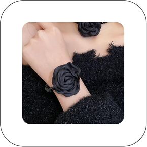 Vintage Imitation Pearl Bracelet with Rose Flower Charm Dainty Pearl Wrist Band Boho Rose Hand Accessories for Women Bridal Wedding Prom Festival