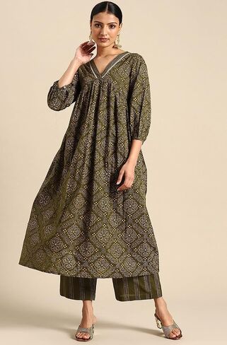 كورتا نسائية من Janasya Indian مصنوعة من القطن باللون الأخضر الزيتوني مطبوعة مع Palazzo in Kuwait