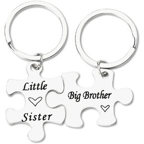 Guqqeuc Brother Sister Gifts Big Brother Little Sister Keychain Set Christmas Gifts for Lil Sis from Big Bro Birthday Gifts for Sister Sibling Gifts Keyrings for Sis Bro