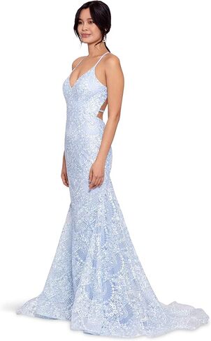 بيتسي آند آدم فستان طويل من الدانتيل بحورية البحر مرصع بالأحجار أزرق فاتح 4 in Kuwait