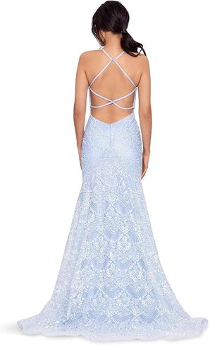 بيتسي آند آدم فستان طويل من الدانتيل بحورية البحر مرصع بالأحجار أزرق فاتح 4 in Kuwait