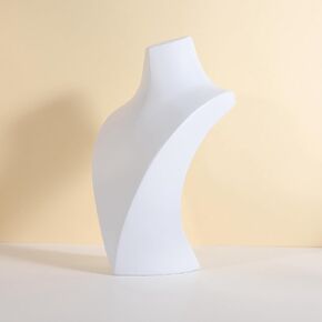 GemeShou 3D Gypsum Jewelry Display Mannequin, White Necklace display Bust Stand for Home Decor, Necklace Pendant Chain Display for Selling【Gypsum Bust Height 6.5 inch】
