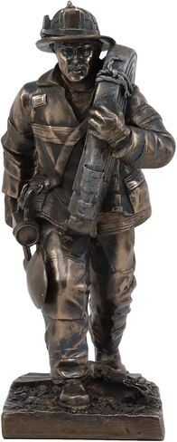 تمثال رجل إطفاء إيبروس أثناء العمل مع مجرفة وأنبوب خرطوم بطول 7.25 سم، تمثال زخرفي لبطل الخدمة المدنية الحرية 911 لرجل إطفاء الطوارئ، عملية إنقاذ المحرك تحت عنوان in Kuwait