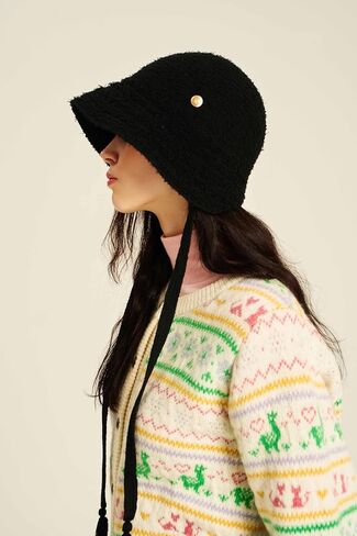 Tassel Knit Bonnet Hat Souris in Kuwait
