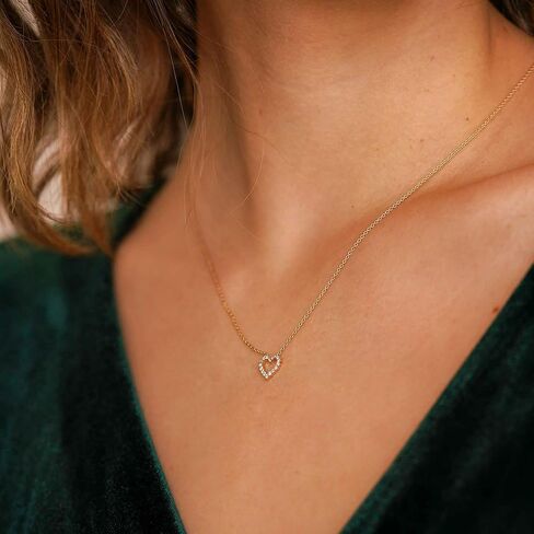 VRIUA Diamond Necklaces for Women, Dainty Gold/Silver Necklace 14K Gold/White Gold Plated Layered Necklace Simple Diamond Gold Necklace for Women Trendy Jewelry in Kuwait