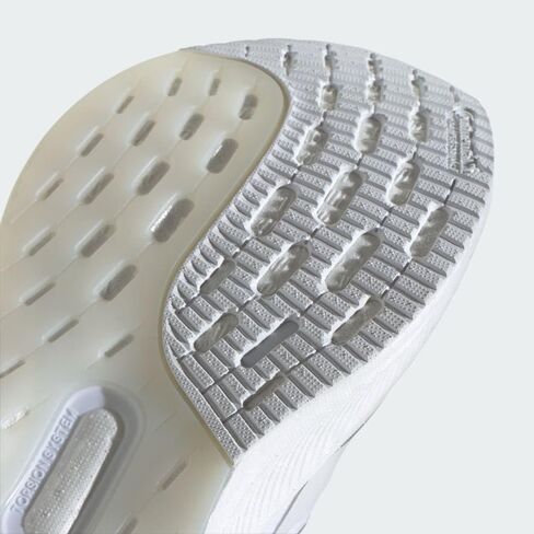 حذاء الجري Ultraboost 5X للرجال من أديداس in Kuwait